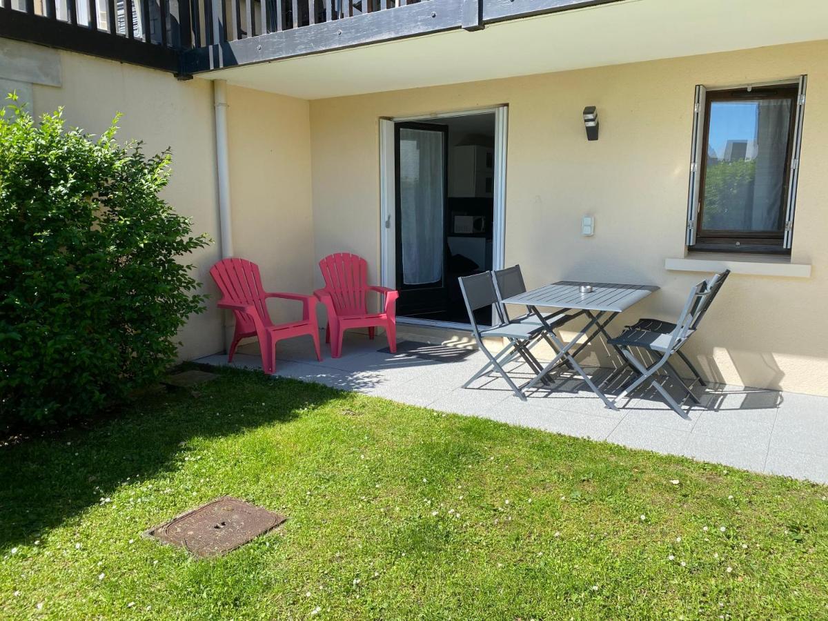 T2 Jardinet, Acces Direct * Cabourg