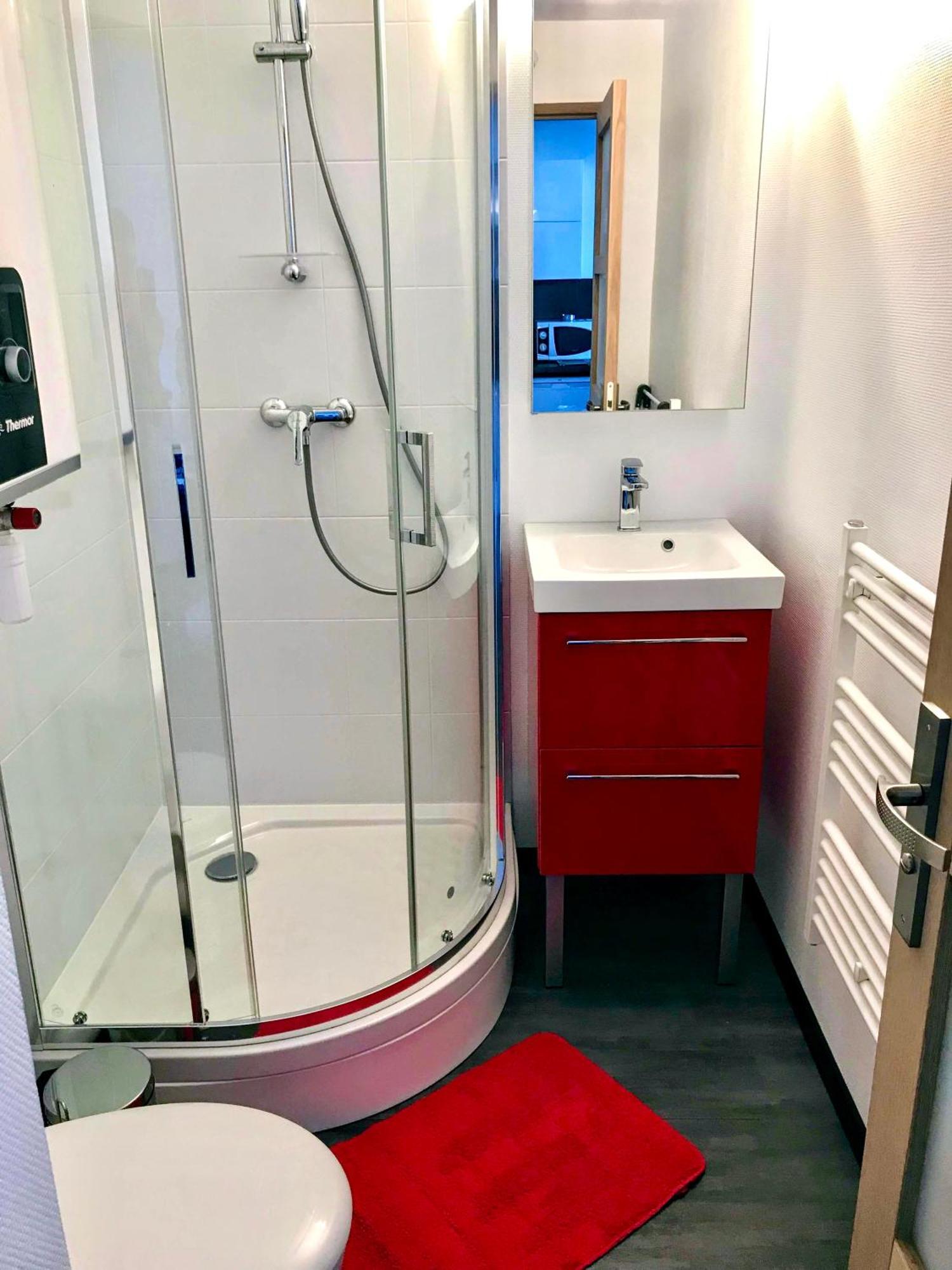 T2 Jardinet, Acces Direct Apartment