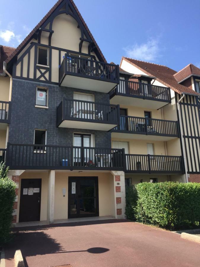 Apartment T2 Jardinet, Acces Direct Cabourg